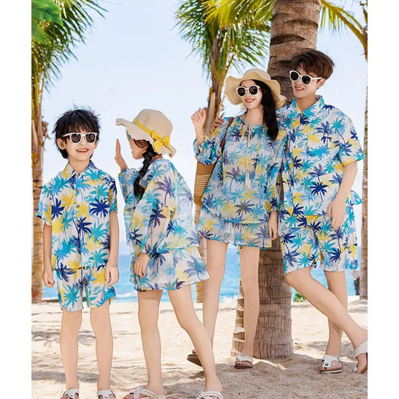 Family Vacation Look Matching  - The Plant Parent avaliação e preço